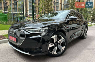 Внедорожник / Кроссовер Audi e-tron 2021 в Киеве