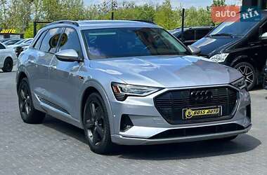 Внедорожник / Кроссовер Audi e-tron 2019 в Черновцах