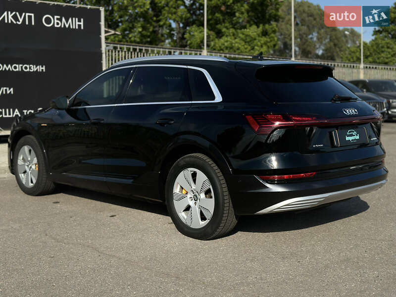 Позашляховик / Кросовер Audi e-tron 2019 в Харкові