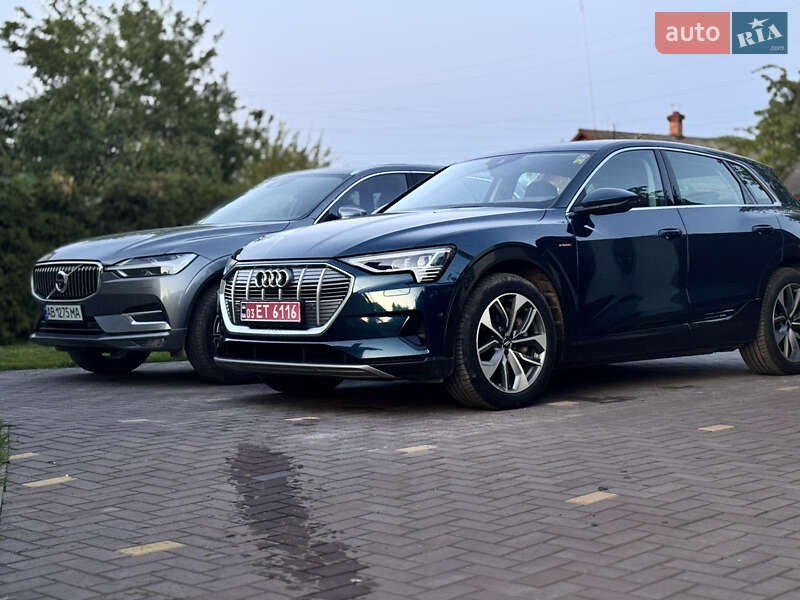 Внедорожник / Кроссовер Audi e-tron 2019 в 