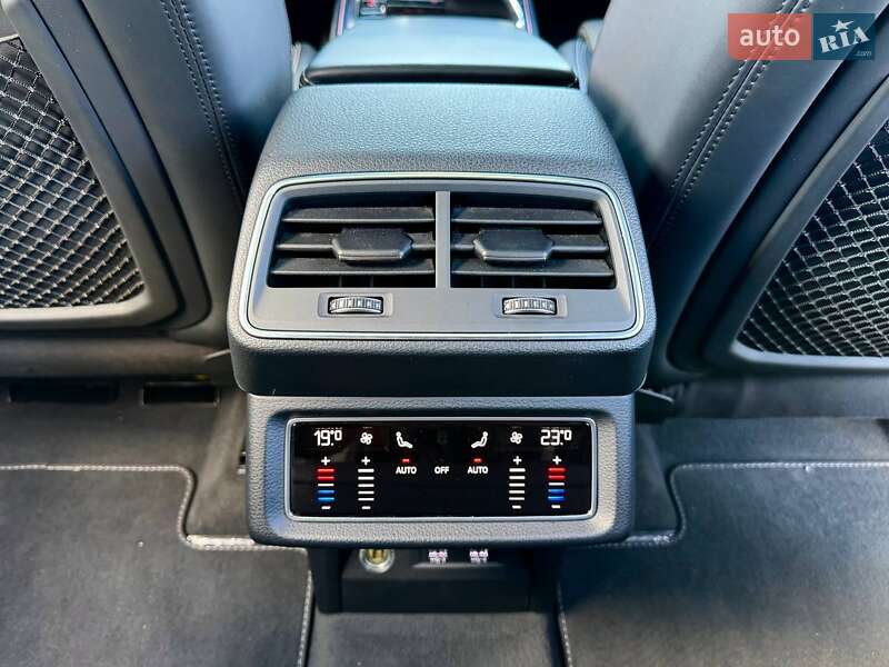 Внедорожник / Кроссовер Audi e-tron 2019 в Киеве фото 30 Внедорожник / Кроссовер Audi e-tron 2019 в Киеве