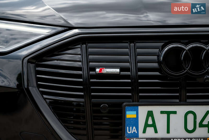 Внедорожник / Кроссовер Audi e-tron 2022 в Ивано-Франковске
