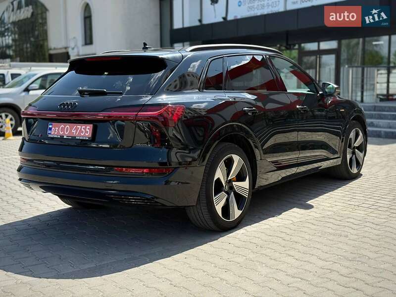 Внедорожник / Кроссовер Audi e-tron 2021 в Черновцах