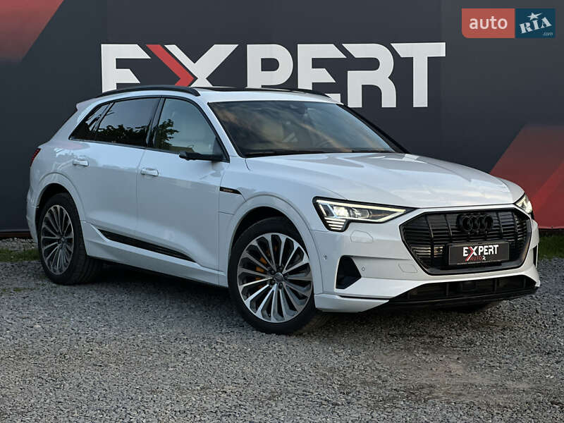 Внедорожник / Кроссовер Audi e-tron 2019 в 