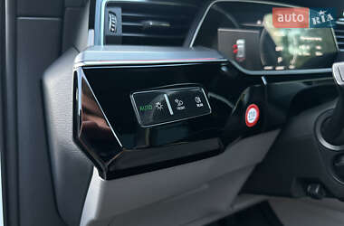 Внедорожник / Кроссовер Audi e-tron 2019 в 