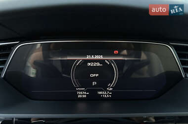 Внедорожник / Кроссовер Audi e-tron 2019 в 