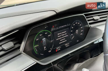 Внедорожник / Кроссовер Audi e-tron 2020 в 