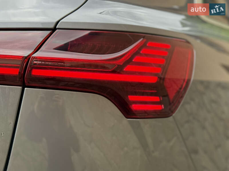 Внедорожник / Кроссовер Audi e-tron 2019 в Тячеве