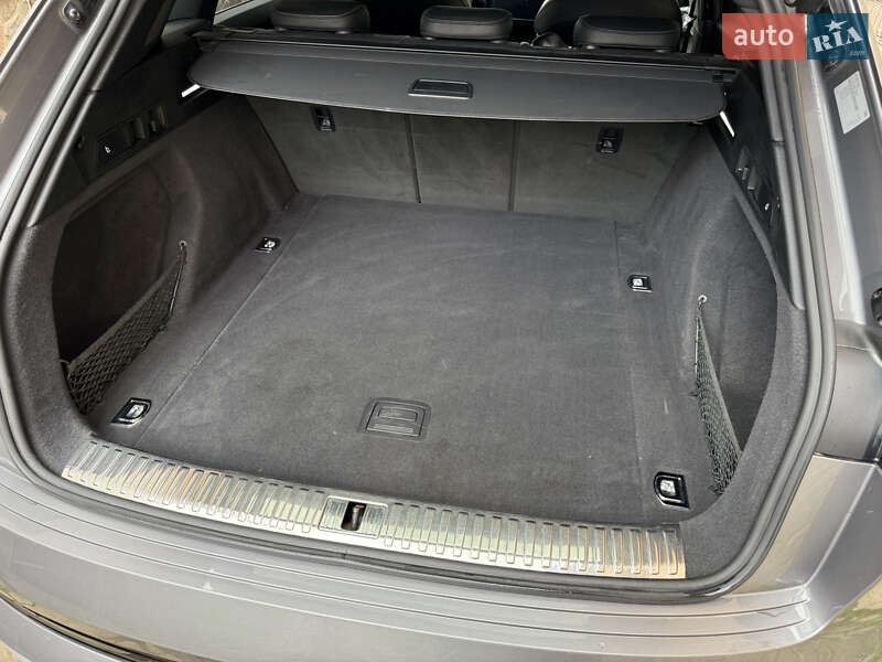 Внедорожник / Кроссовер Audi e-tron 2019 в Тячеве