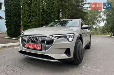 Внедорожник / Кроссовер Audi e-tron 2021 в Ровно