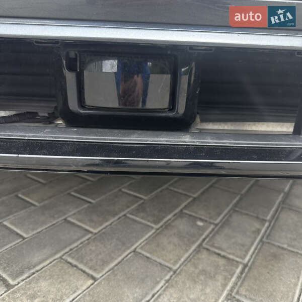 Внедорожник / Кроссовер Audi e-tron 2019 в Львове