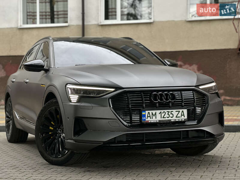 Внедорожник / Кроссовер Audi e-tron 2019 в Звягеле