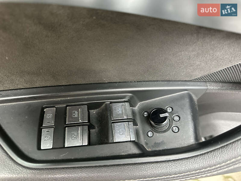 Внедорожник / Кроссовер Audi e-tron 2019 в Звягеле