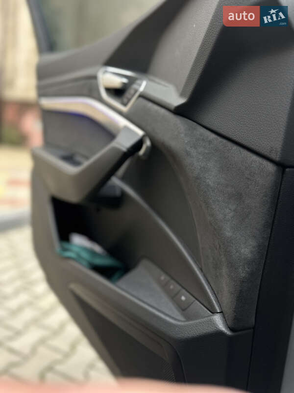 Внедорожник / Кроссовер Audi e-tron 2019 в Звягеле