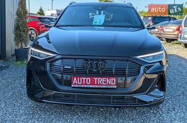 Внедорожник / Кроссовер Audi e-tron 2020 в 