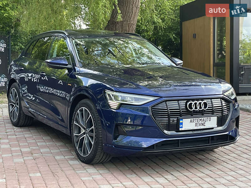 Внедорожник / Кроссовер Audi e-tron 2021 в Ровно