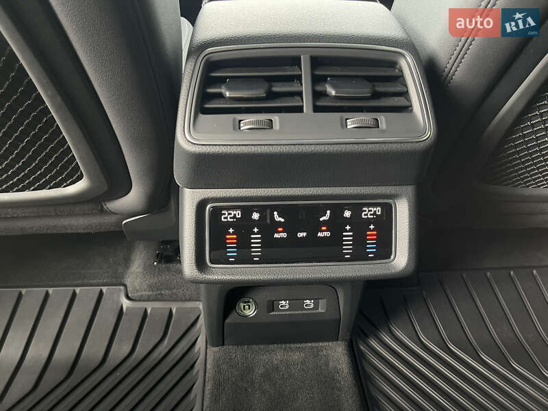Внедорожник / Кроссовер Audi e-tron 2021 в Ровно