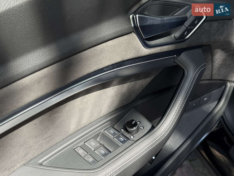 Внедорожник / Кроссовер Audi e-tron 2019 в Дрогобыче фото 23 Внедорожник / Кроссовер Audi e-tron 2019 в Дрогобыче