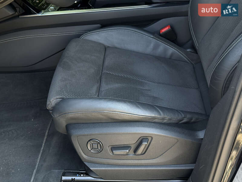 Внедорожник / Кроссовер Audi e-tron 2019 в Дрогобыче фото 26 Внедорожник / Кроссовер Audi e-tron 2019 в Дрогобыче