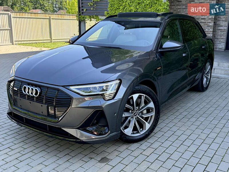 Внедорожник / Кроссовер Audi e-tron 2021 в Киеве фото 4 Внедорожник / Кроссовер Audi e-tron 2021 в Киеве