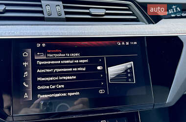 Внедорожник / Кроссовер Audi e-tron 2021 в 