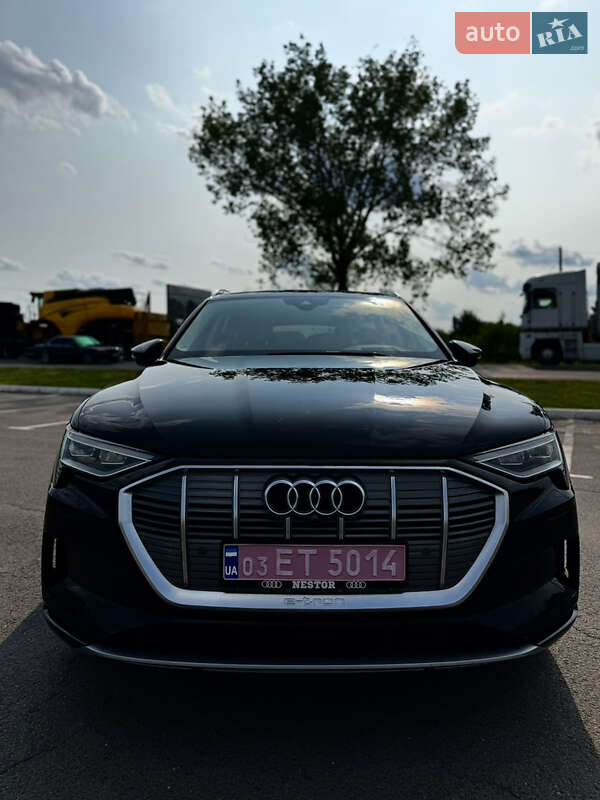 Внедорожник / Кроссовер Audi e-tron 2019 в Луцке