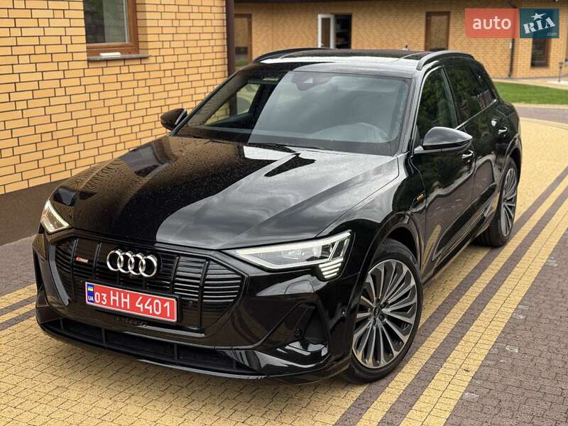 Внедорожник / Кроссовер Audi e-tron 2022 в Луцке