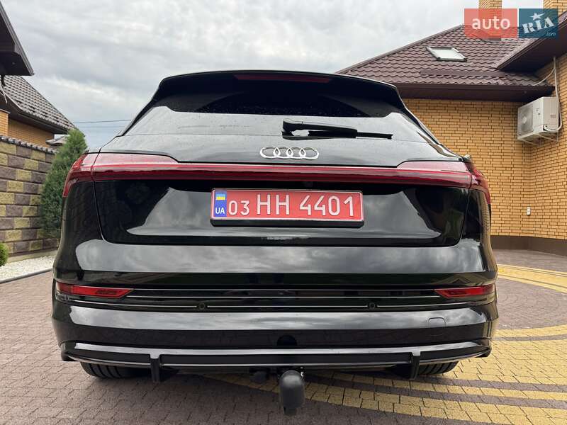 Внедорожник / Кроссовер Audi e-tron 2022 в Луцке
