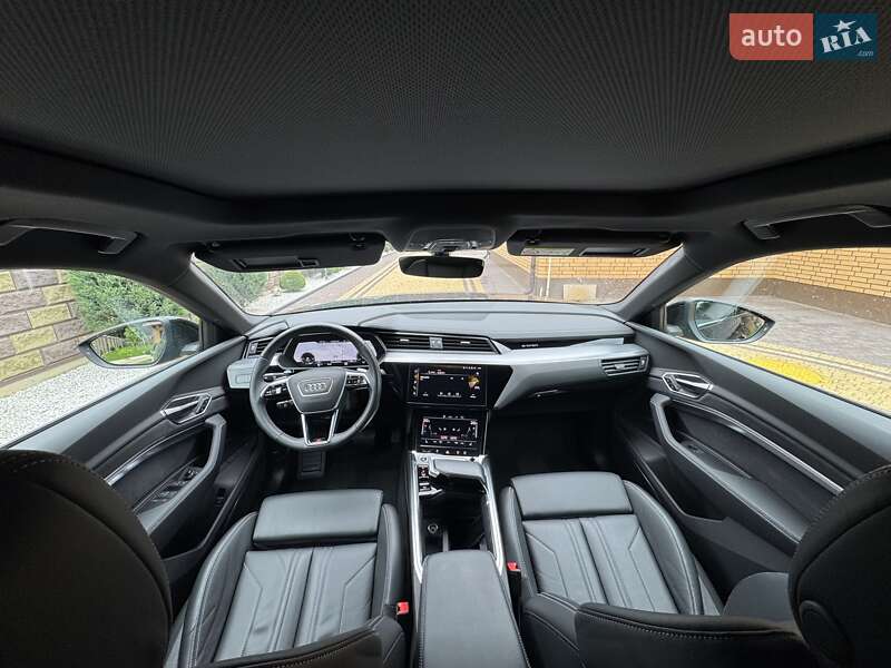 Внедорожник / Кроссовер Audi e-tron 2022 в Луцке