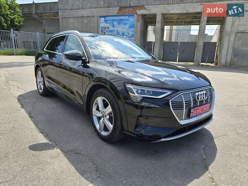 Внедорожник / Кроссовер Audi e-tron 2020 в Виннице
