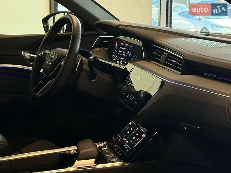 Внедорожник / Кроссовер Audi e-tron 2022 в Львове фото 29 Внедорожник / Кроссовер Audi e-tron 2022 в Львове