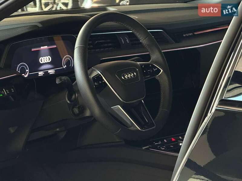 Внедорожник / Кроссовер Audi e-tron 2022 в Львове фото 35 Внедорожник / Кроссовер Audi e-tron 2022 в Львове