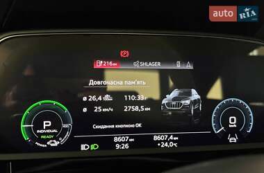 Внедорожник / Кроссовер Audi e-tron 2022 в 