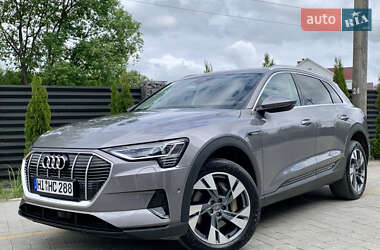 Внедорожник / Кроссовер Audi e-tron 2019 в 