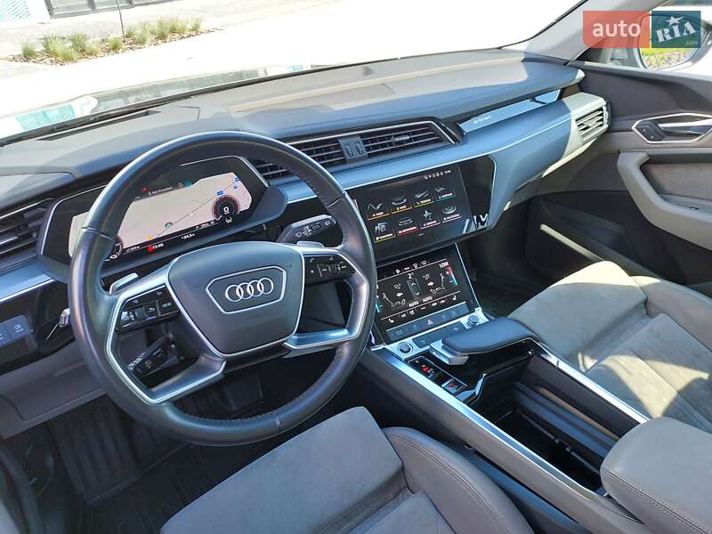 Внедорожник / Кроссовер Audi e-tron 2021 в Львове