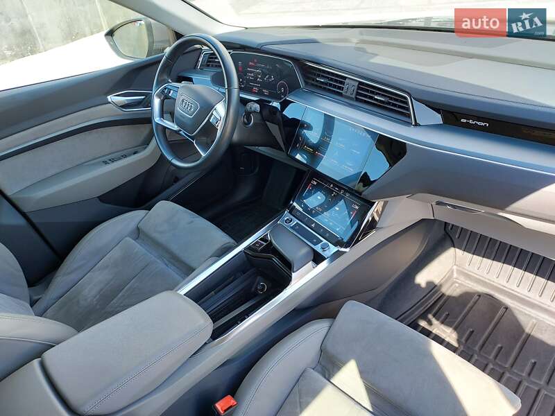 Внедорожник / Кроссовер Audi e-tron 2021 в Львове
