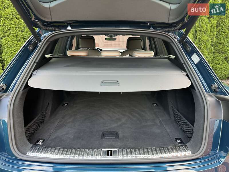 Внедорожник / Кроссовер Audi e-tron 2022 в Киеве