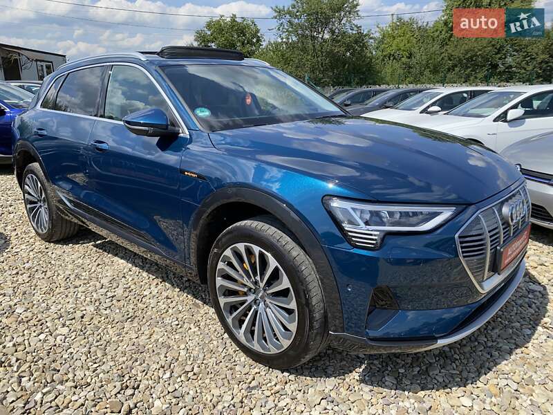 Внедорожник / Кроссовер Audi e-tron 2019 в Львове