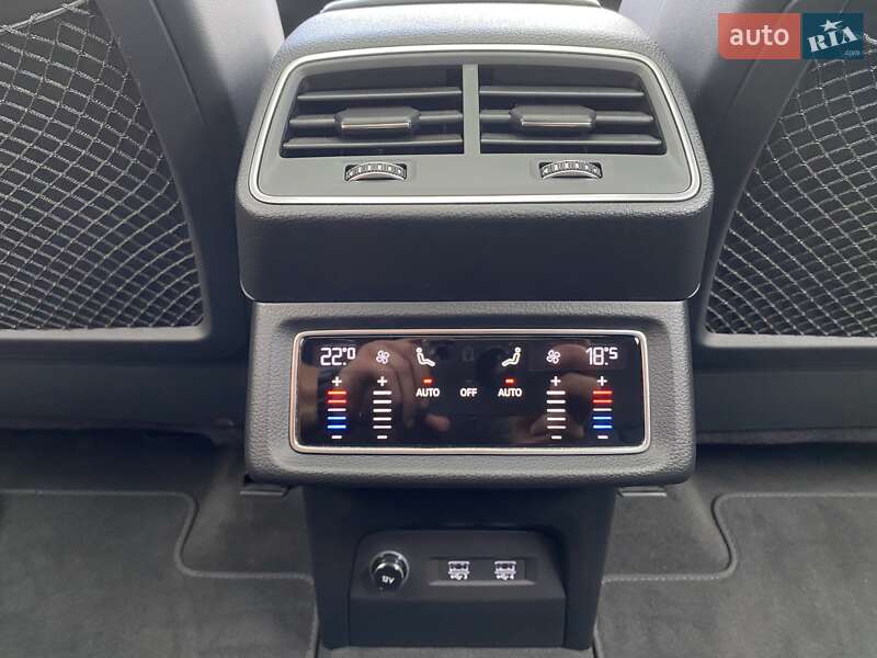 Внедорожник / Кроссовер Audi e-tron 2019 в Львове