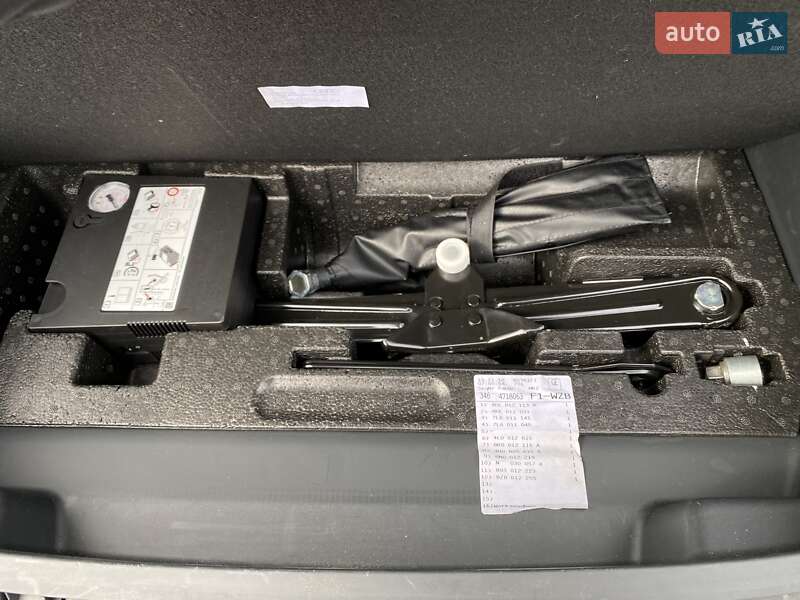 Внедорожник / Кроссовер Audi e-tron 2019 в Львове