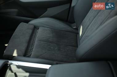 Внедорожник / Кроссовер Audi e-tron 2021 в 