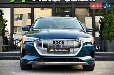 Внедорожник / Кроссовер Audi e-tron 2019 в 