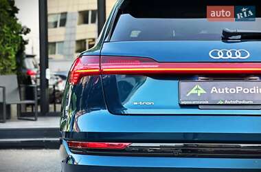 Внедорожник / Кроссовер Audi e-tron 2019 в 