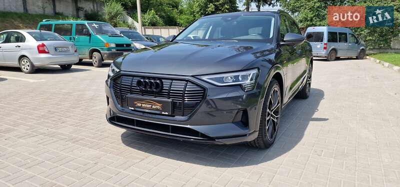 Внедорожник / Кроссовер Audi e-tron 2019 в Тернополе