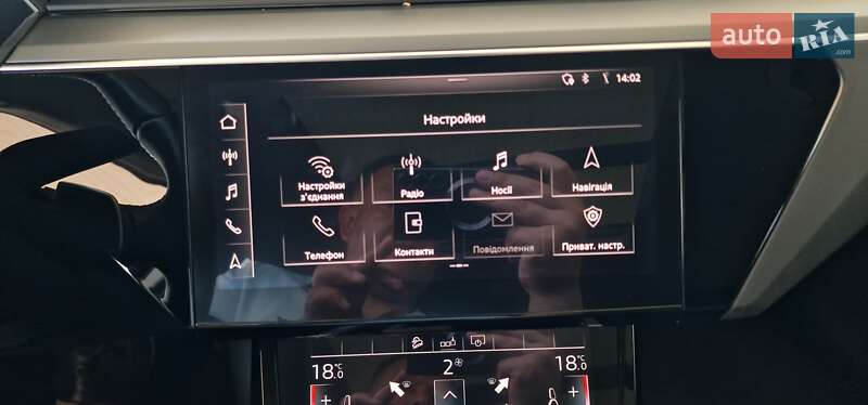 Внедорожник / Кроссовер Audi e-tron 2019 в Тернополе
