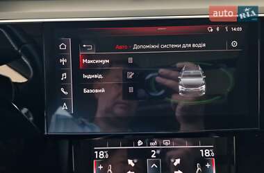 Внедорожник / Кроссовер Audi e-tron 2020 в 