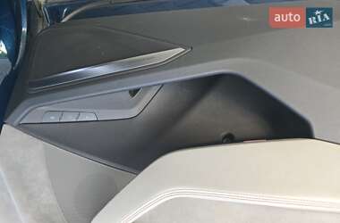Внедорожник / Кроссовер Audi e-tron 2018 в 