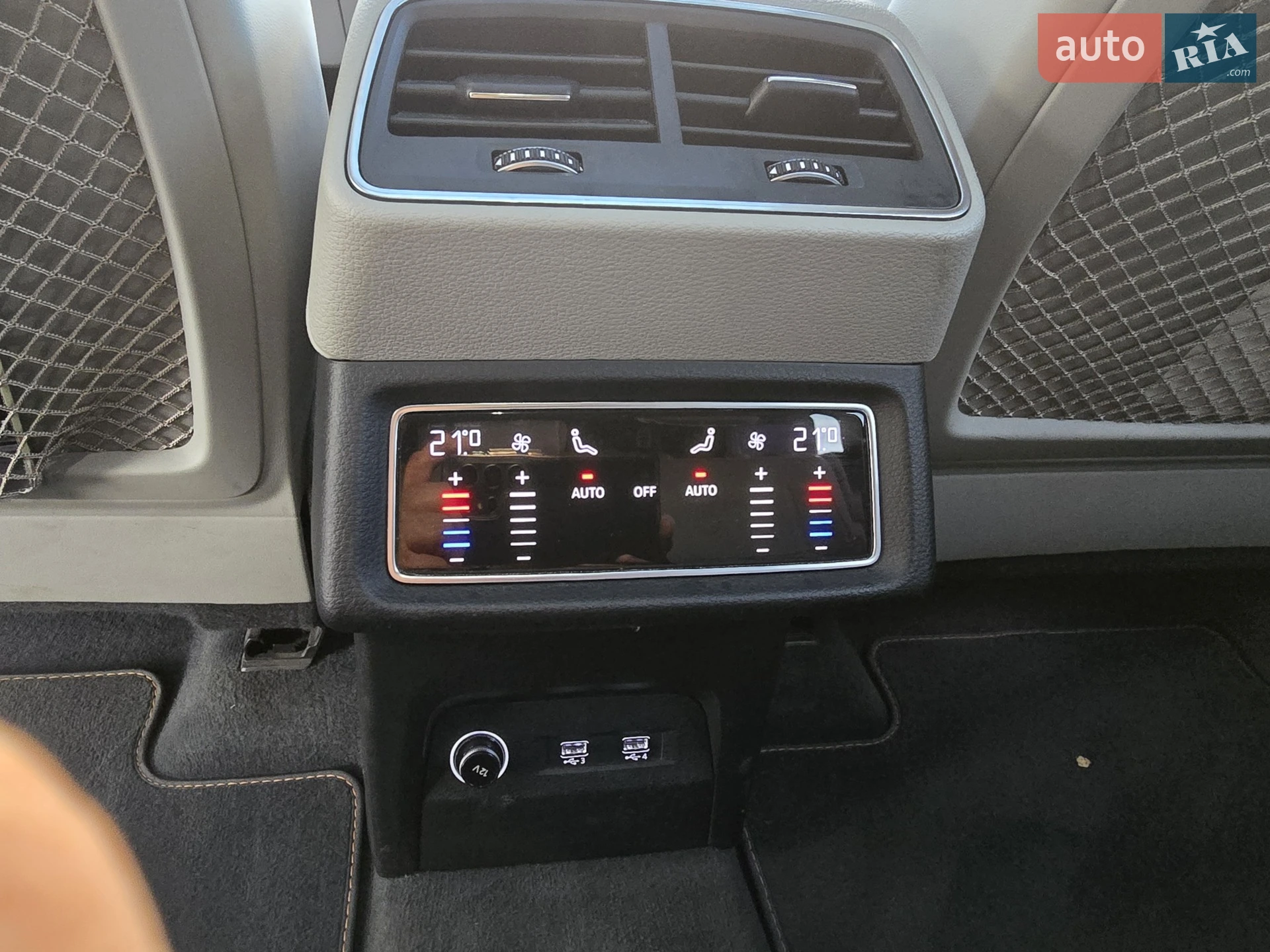 2018 Audi e-tron - мініатюра 28