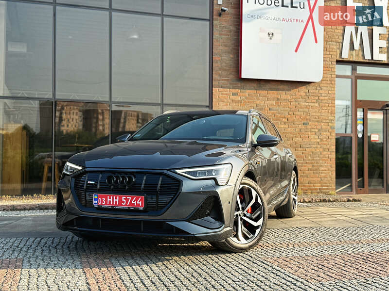 Внедорожник / Кроссовер Audi e-tron 2023 в Мукачево