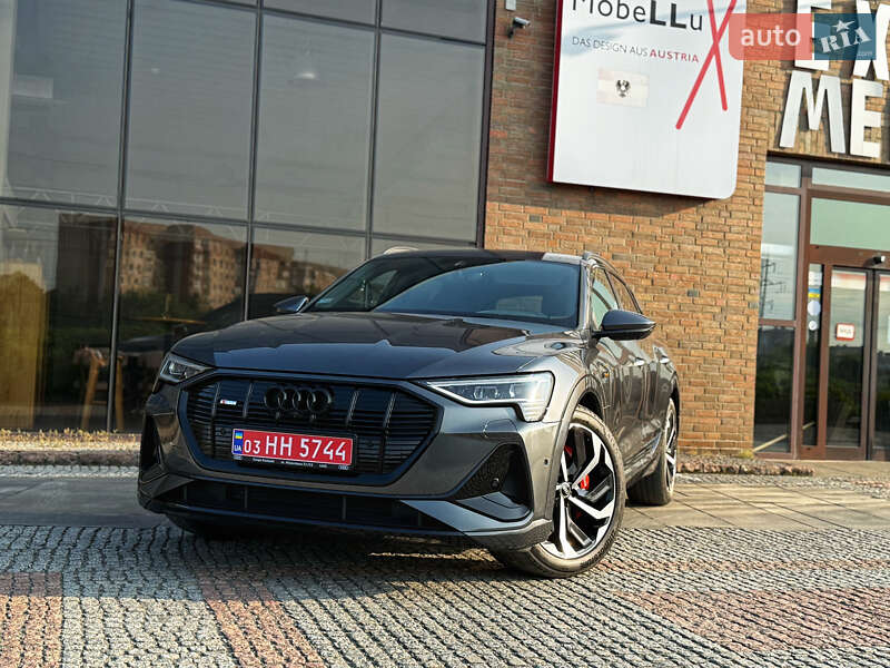Внедорожник / Кроссовер Audi e-tron 2023 в Мукачево